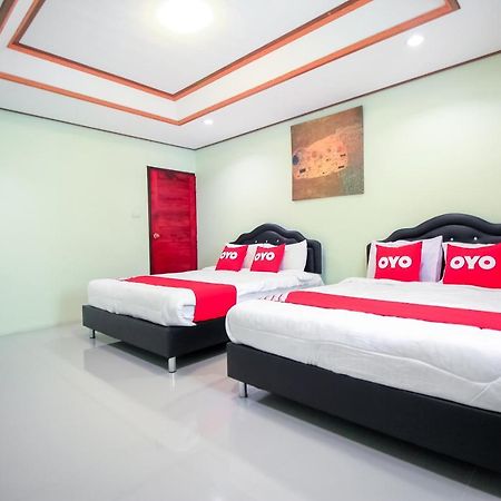 Oyo 354 Ton Hom Resort & Villa HHQ Exterior photo