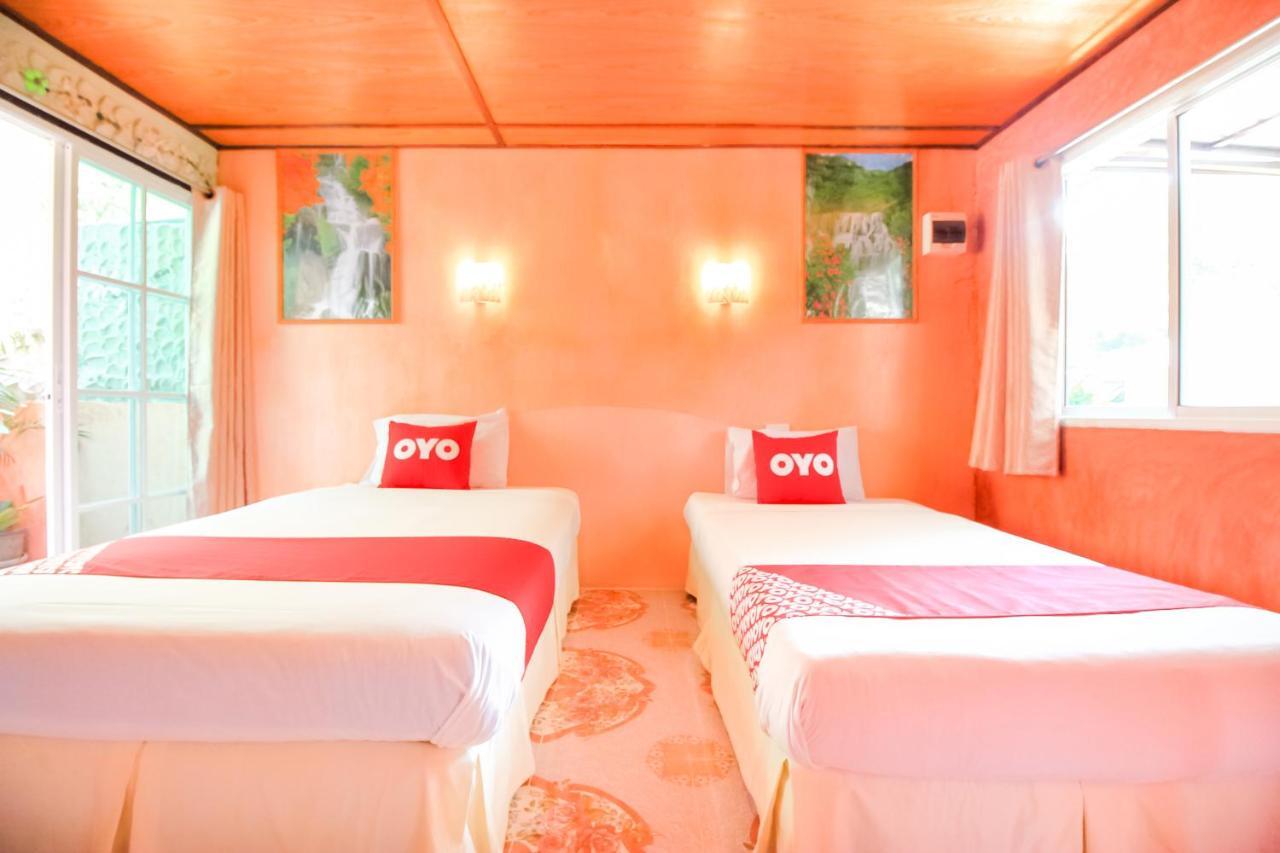 Oyo 354 Ton Hom Resort & Villa HHQ Exterior photo
