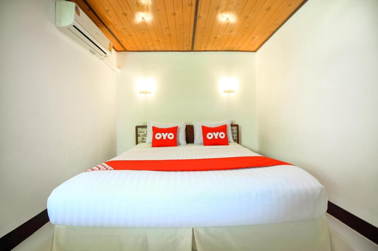 Oyo 354 Ton Hom Resort & Villa HHQ Exterior photo
