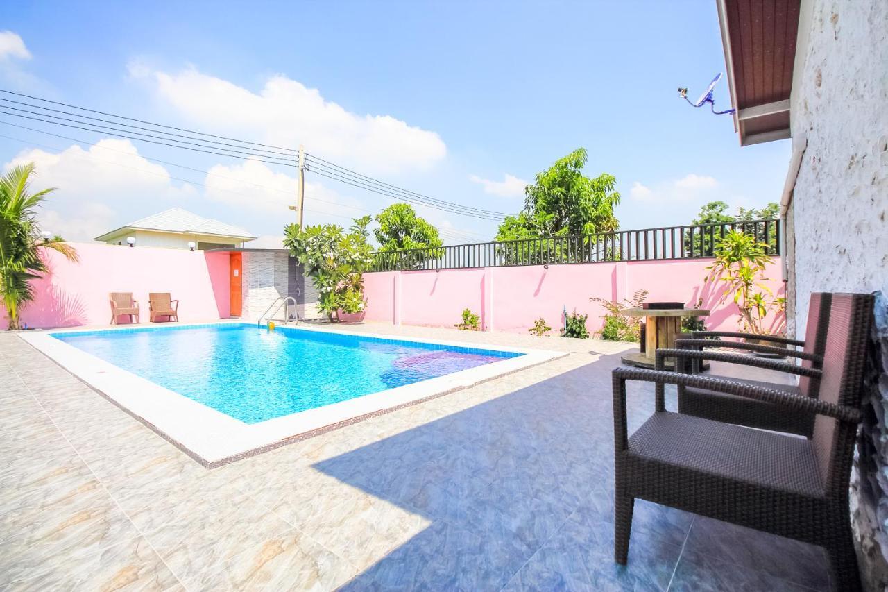Oyo 354 Ton Hom Resort & Villa HHQ Exterior photo